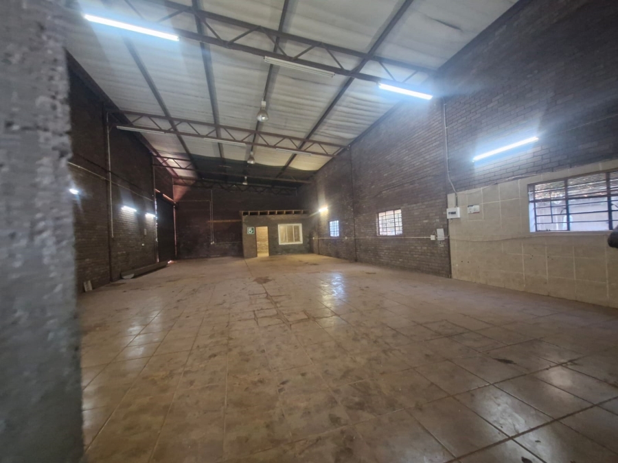 To Let Commercial Property for Rent in Kathu Northern Cape